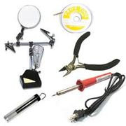 شکل یک مجموعه از ابزارهای الکترونیک مثل انبردست ذره بین...,professional soldering,smd,bga